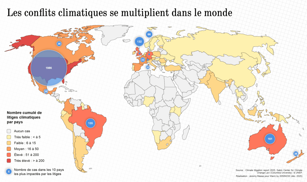 Une carte du monde illustrant le nombre cumulé de litiges climatiques par pays.
